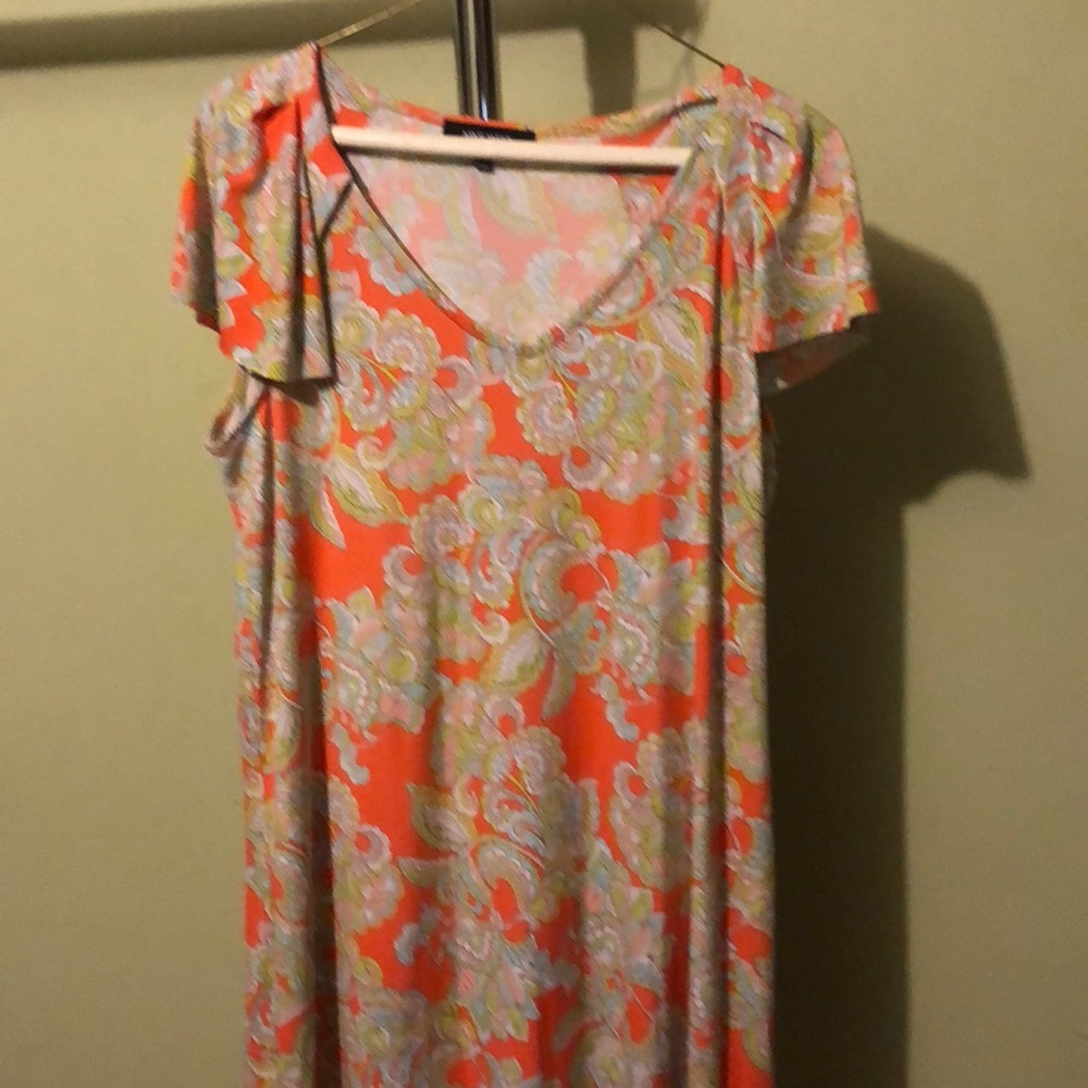 Dress - Picture 2 of 2